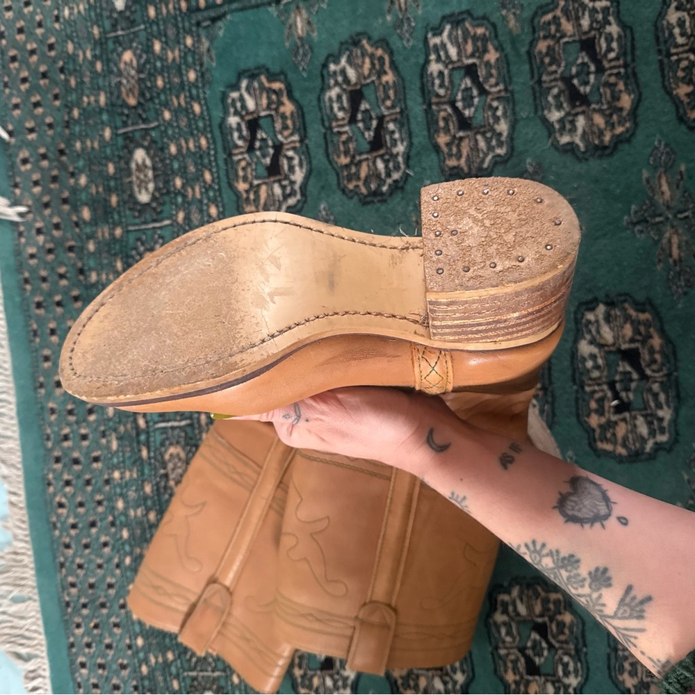 FRYE AND CO. Tan Leather Ankle Boots - Picture 5 of 6